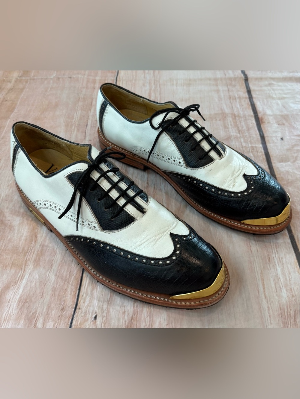 Vecci Men’s Golf Shoes Size 10.5 Black White Oxford Wing Tip